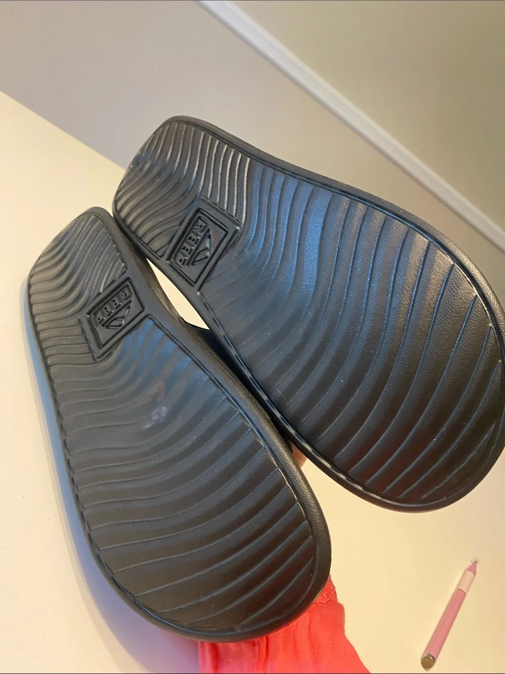 Reef Men’s Black Slide Sandals with White Logo